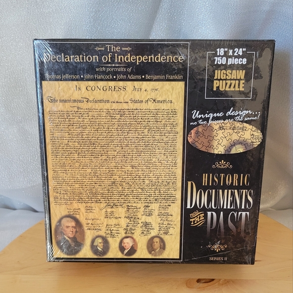 American Documents The Declaration of Independence Jigsaw Puzzle, 750-Piece - Picture 1 of 9